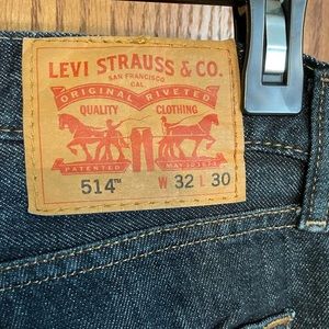 Levi’s 514 jeans- 32x30